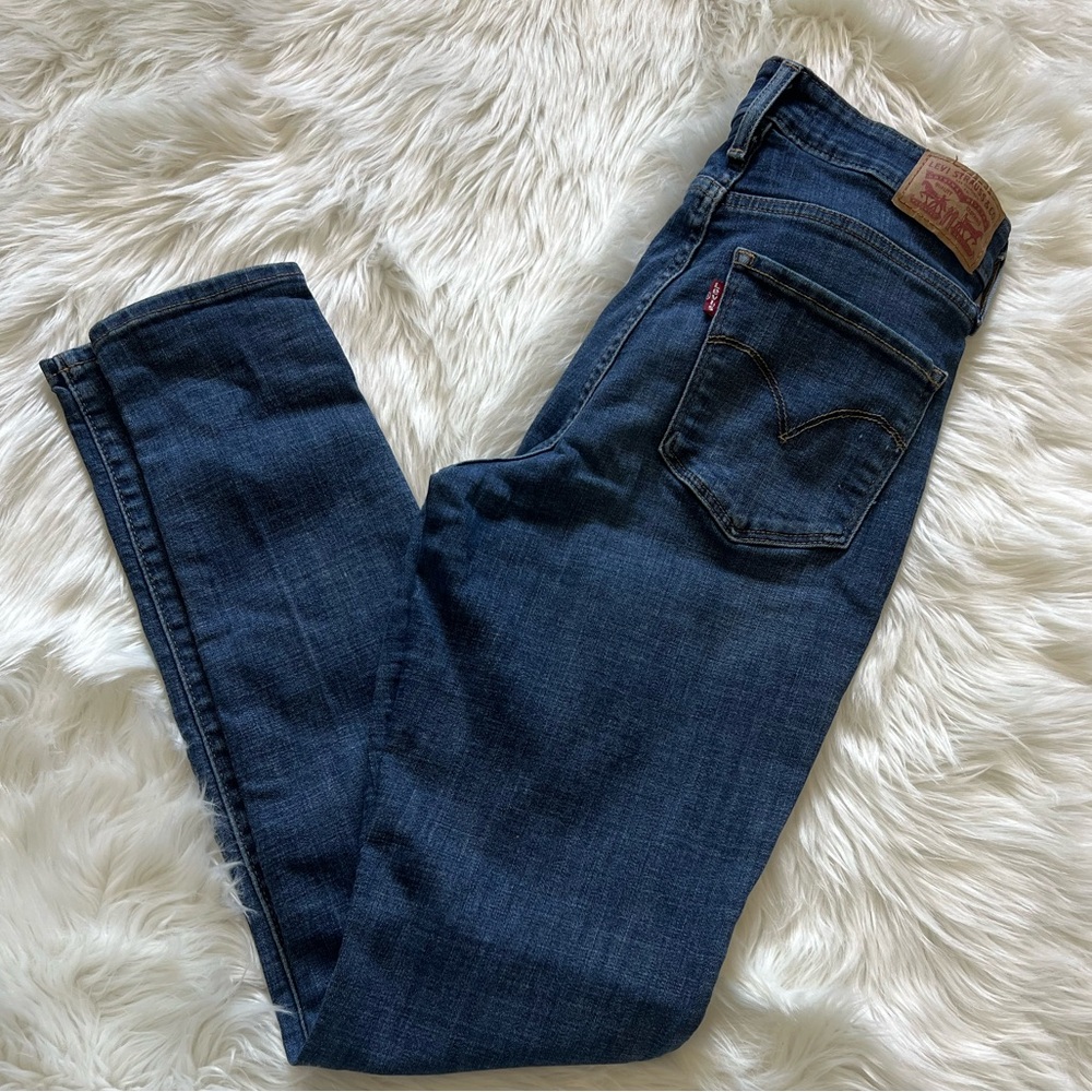721 Levi high rise skinny jeans